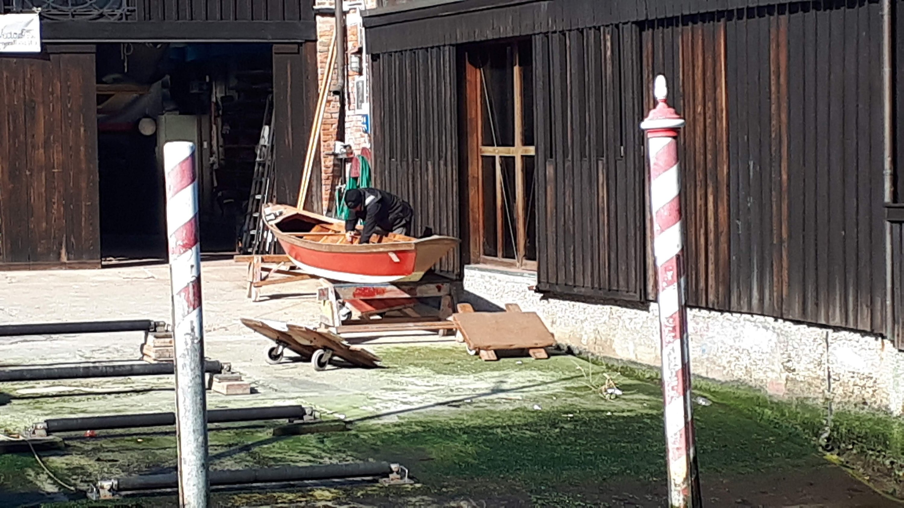 Lo Squero, donde nacen las Gondolas. Venezia, Italia.