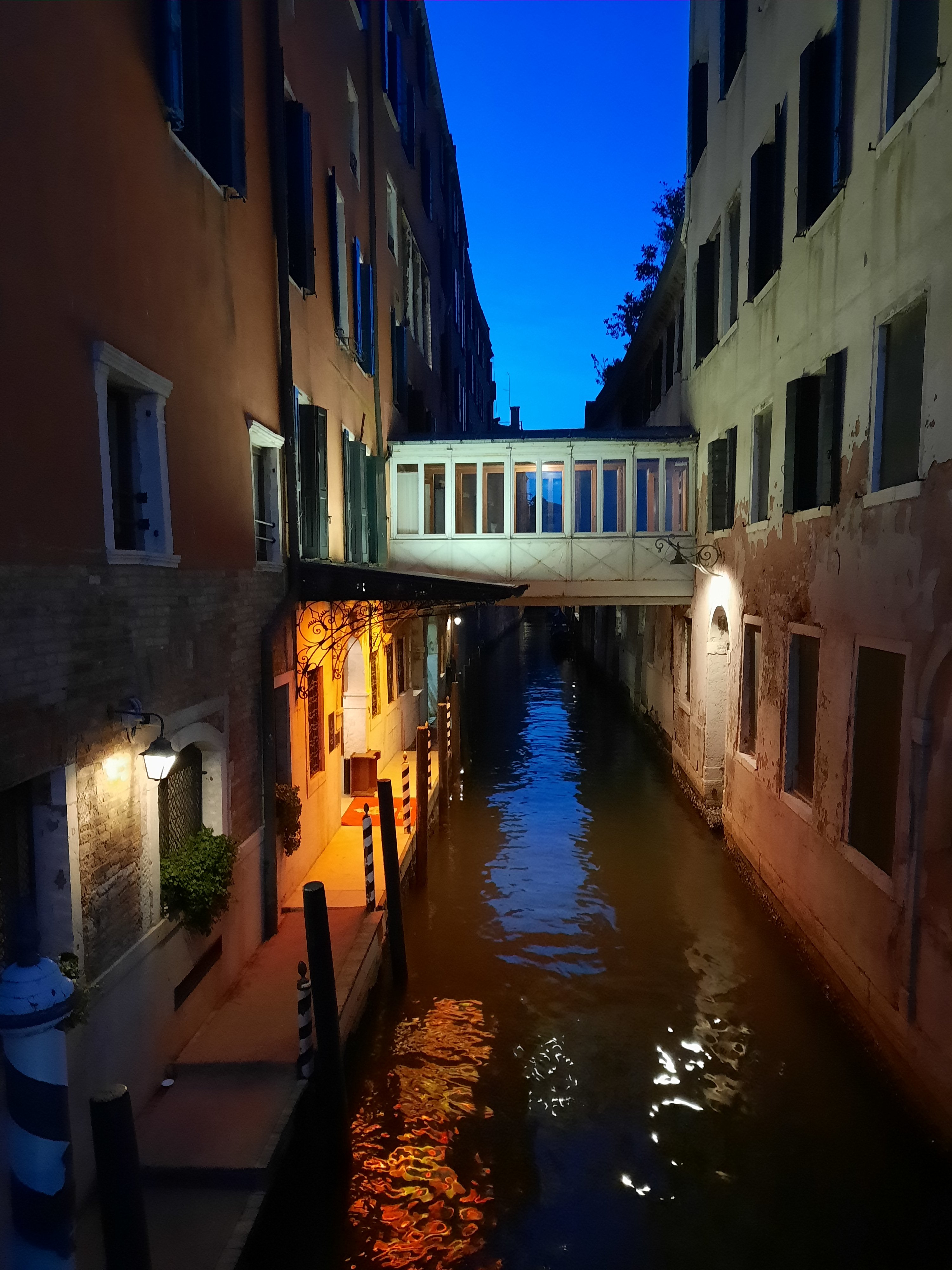 El Puente sobre el  «río del Vin». Venezia.