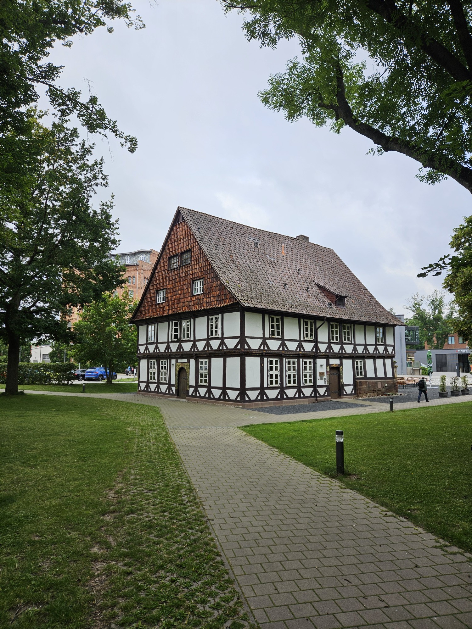 Una casa, dos puertas, Einbeck, Alemania