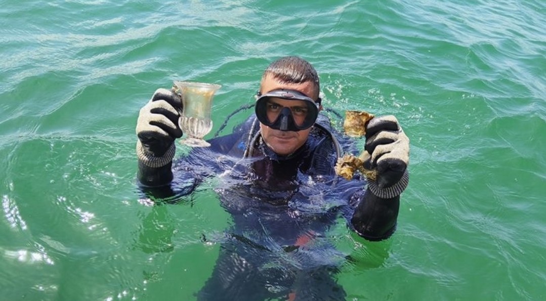 Cristales de murano encontrados en el mar negro.