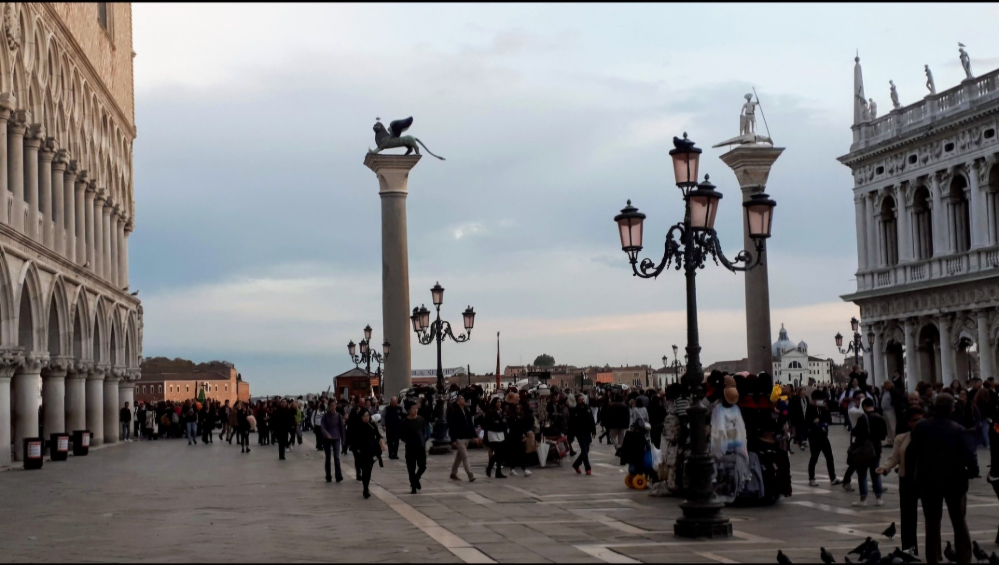 El león de la plaza de San Marco tendria origen Chino.
